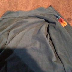 Veste, come riportato da De Heeren van Aemstel utilizzando iLost