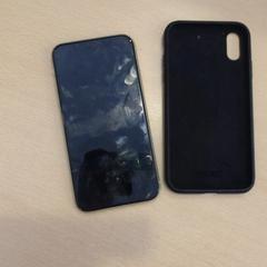 Teléfono geel iPhone, segundo informou Walibi Holland usando iLost