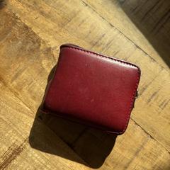 Wallet / portemonnee, iLost에 보고됨