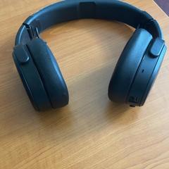 Headphones, as reported by Arriva Achterhoek-Rivierenland using iLost