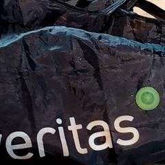 Bolsa - Zwart, segundo informou Regio Antwerpen - Brussel usando iLost