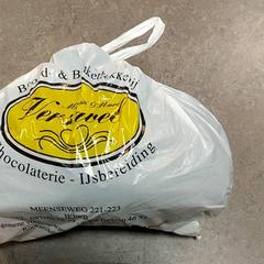 Saco - Plastiek tas, como reportado por Regio Oost-Vlaanderen utilizando o iLost