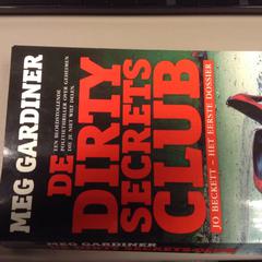 boek, zoals gemeld door Eindhoven Airport met iLost