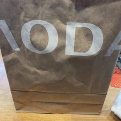 Bluse Wit, gemeldet von Designer Outlet Roosendaal über iLost