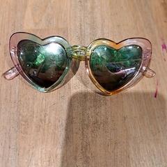 Gafas Verschillende kleuren, ha sido reportado por IKEA Wilrijk con iLost