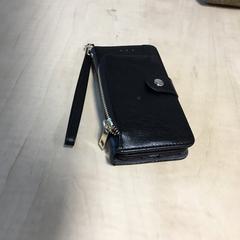 Telefoon met zwart hoesje, as reported to iLost