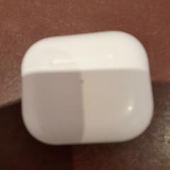 Etui na airpody blanc, zgłoszono przez TCL przy użyciu iLost