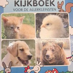 Dětská kniha Eerste dieren kijkboek, jak nahlášeno IKEA Amersfoort pomocí iLost