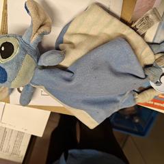 Baby knuffeldoekje met speen, gerapporteerd met iLost