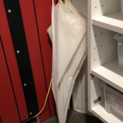 Paraply Beige/wit, rapporterat av IKEA Wilrijk med iLost
