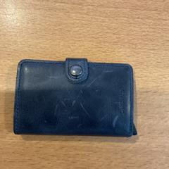 Wallet, as reported by Gemeente Amsterdam using iLost