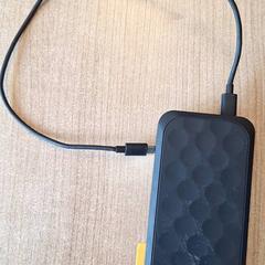 Power bank, as reported by Qbuzz DMG using iLost