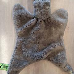 Kuddiga slag lapin beige, rapporterat av IKEA Dijon med iLost