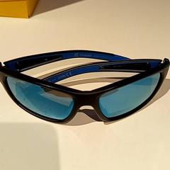 Glasses, as reported by Pathé Scheveningen using iLost