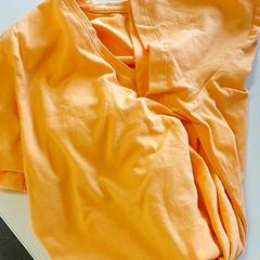 Kleding - Shirt, som rapportert av Regio Antwerpen - Brussel ved bruk av iLost
