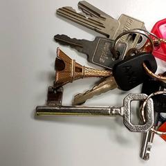 Llaves, ha sido reportado por Regio West-Vlaanderen con iLost