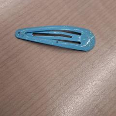 Barrettes Bleu paillettes, segundo informou IKEA Dijon usando iLost