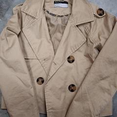 아동용 재킷 Beige, iLost를 사용하여 IKEA Caen Fleury-sur-Orne에 보고됨