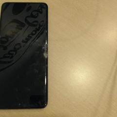 Mobiltelefon grijs Samsung, rapporterat av Walibi Holland med iLost