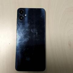 Smartphone Samsung Zwart, rapporterat av Centraal magazijn med iLost