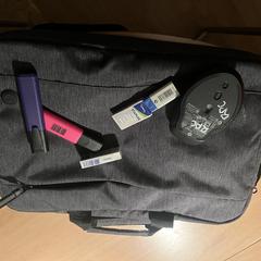 Laptoptas met stiften en muis, ha sido reportado a iLost