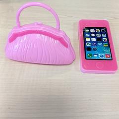Brinquedo Rose - Petit sac et faux téléphone, como reportado por IKEA Strasbourg utilizando o iLost