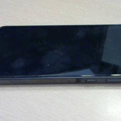 Telefoon donkerblauw Samsung, jak nahlášeno Walibi Holland pomocí iLost