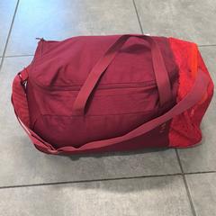 Zaino rood, come riportato da Stad Hasselt utilizzando iLost