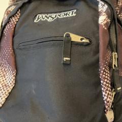 Mochila, segundo informou GVB usando iLost