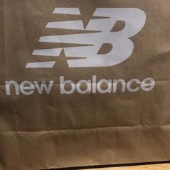 Purchase new balance & Purchase north face, iLost를 사용하여 Designer Outlet Roermond에 보고됨