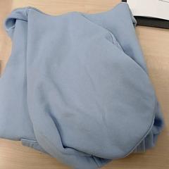 Blanket Bleu clair marque la halle, as reported by IKEA Orléans - Ardon using iLost