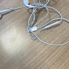 이어폰 Apple, iLost를 사용하여 Pathé Zwolle에 보고됨