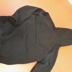Bluza z kapturem boa noir, zgłoszono przez TCL przy użyciu iLost