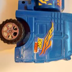 Toy camion, as reported by TCL using iLost