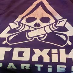 Hoodie Purple, as reported by MEININGER Hotel Brussels City Center using iLost