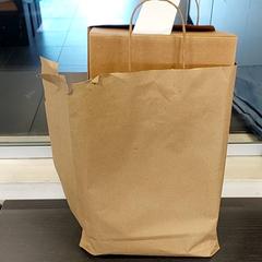 Bag Papier draagtas, som rapportert av Regio Limburg - Leuven ved bruk av iLost