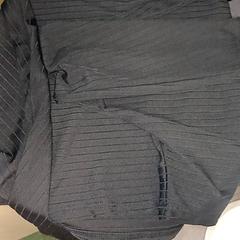 Camisa Mangé longue noir, segundo informou IKEA Strasbourg usando iLost
