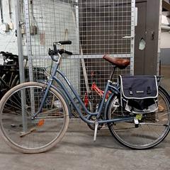 Sykkel B-Twin Mat blauw, som rapportert av Fietsdepot Hasselt ved bruk av iLost