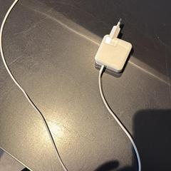 İLost kullanarak Van der Valk Hotel Deventer tarafından bildirildiği gibi Şarj cihazı Iphone snellader