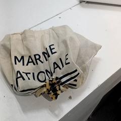 Jute bag, as reported by IKEA Toulouse using iLost