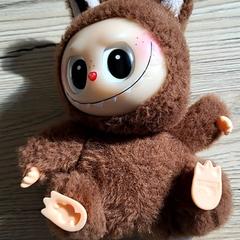 Peluche, come riportato da Pathé Delft utilizzando iLost