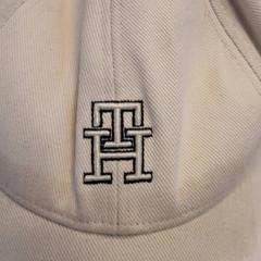 Gorra, ha sido reportado por Qbuzz ZHN con iLost