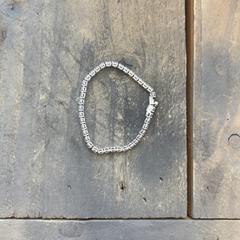 Armband, rapporterat av Pathé Schouwburgplein med iLost