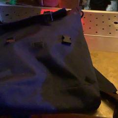 Borsa Blauw, come riportato da Café Leentje utilizzando iLost