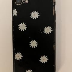 iPhone, amint azt az iLostnak jelentették.