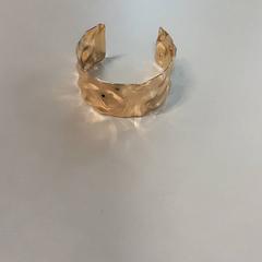 Bracelet, as reported by Vrije Universiteit Brussel (VUB) using iLost