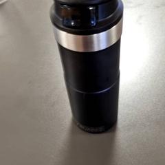 魔法瓶 がiLostで Connexxion Amstelland-Meerlanden Amstelveen によって報告されました