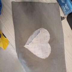 Federa brun/ coeur, come riportato da IKEA Liège utilizzando iLost