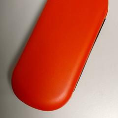 Estuche para lentes con lentes Rood, segundo informou Centraal magazijn usando iLost