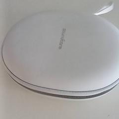 Case koptelefoon wit, segundo informou Qbuzz GD Groningen HS usando iLost